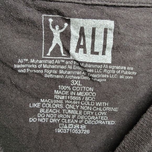 Muhammad Ali Fighter Words Graphic Tee Black Short Sleeve - Size 3XL - Picture 4 of 4